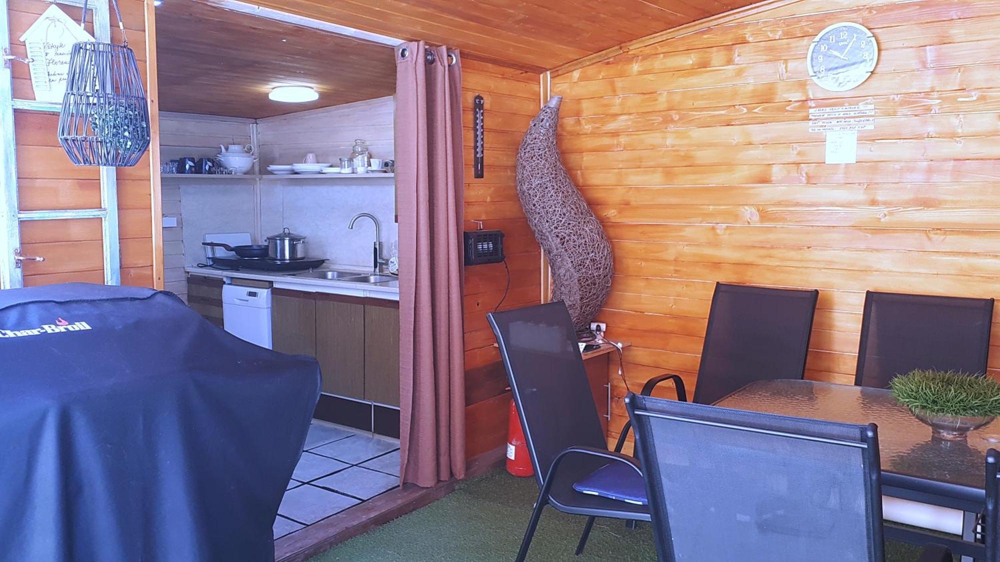 Penzion Florens, Nesvady Bagian luar foto